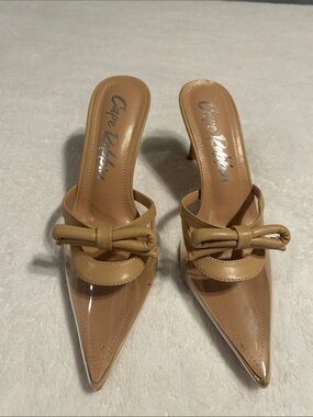 Cape Robbin Beige Tan Pointed Knot Slip-On Mules women Size 7 wedding party